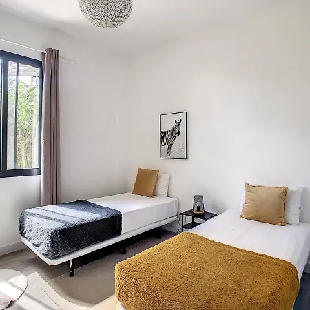 Casa Do Til By Mhm